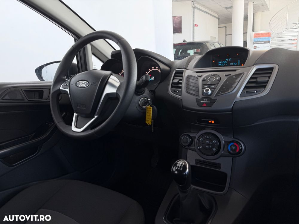 Ford Fiesta 1.25 Champions Edition - 10