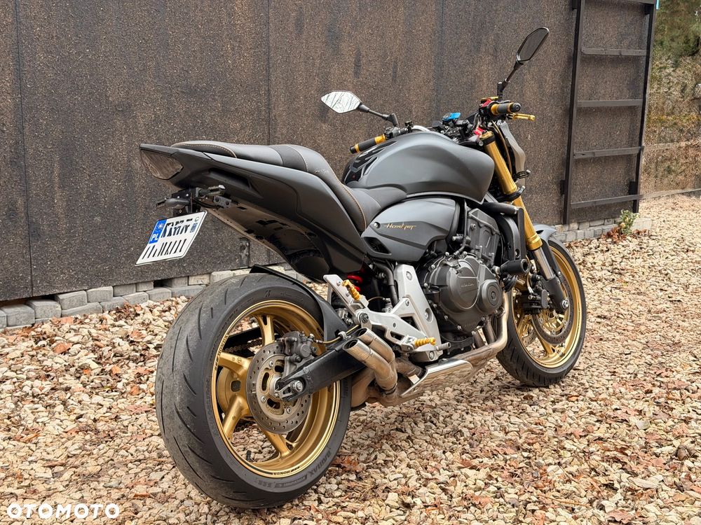Honda Hornet - 4