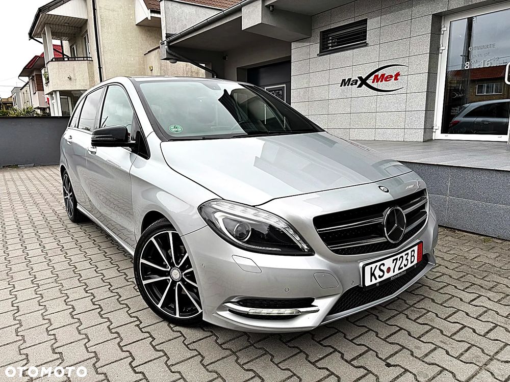 Mercedes-Benz Klasa B 180 AMG Line - 1