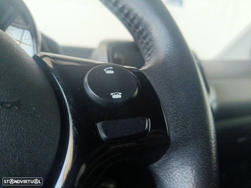 Peugeot 108 1.0 VTi Style - 19