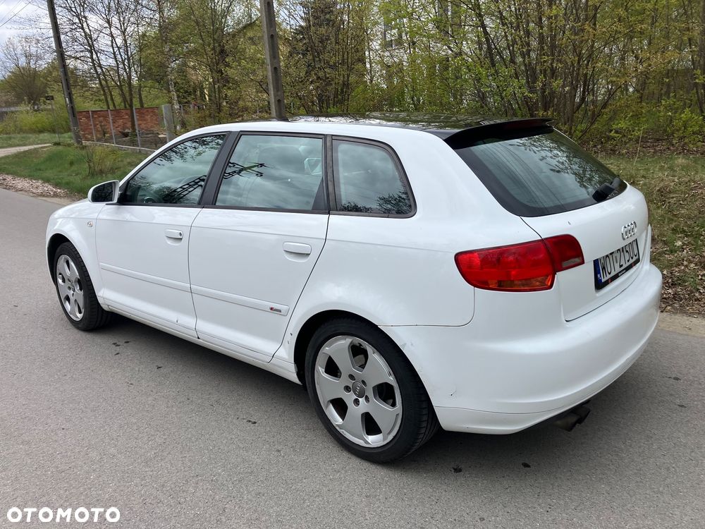 Audi A3 Sportback 1.6 S line Sportpaket (plus) - 3