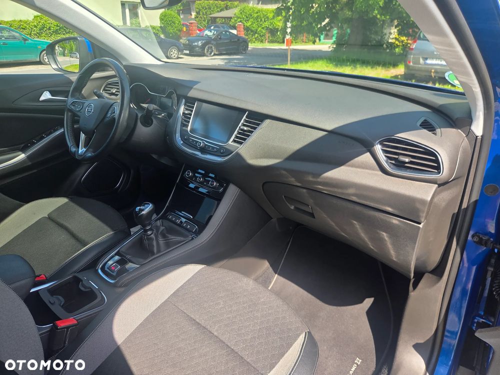 Opel Grandland X 1.6 D Start/Stop Business INNOVATION - 16