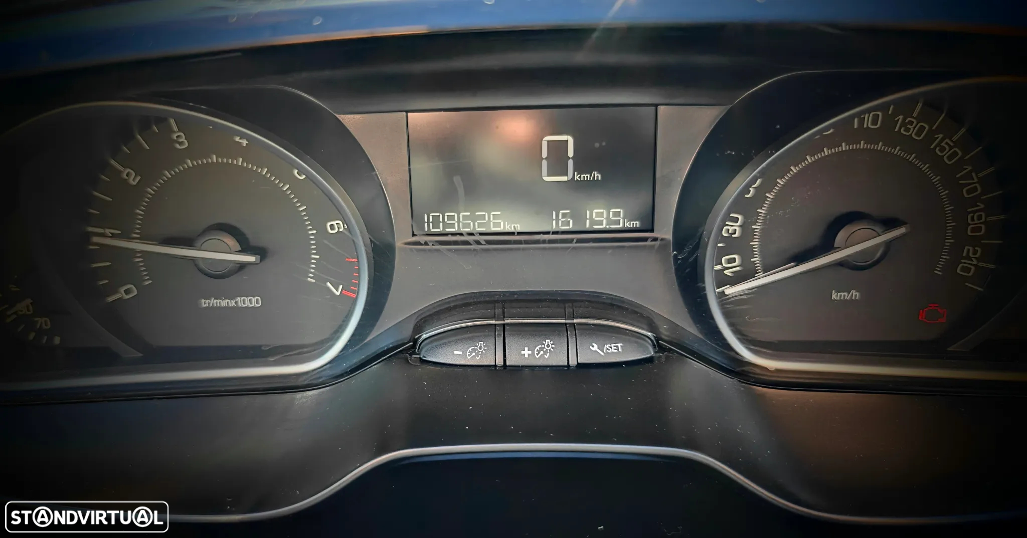 Peugeot 208 1.2 PureTech Style - 7
