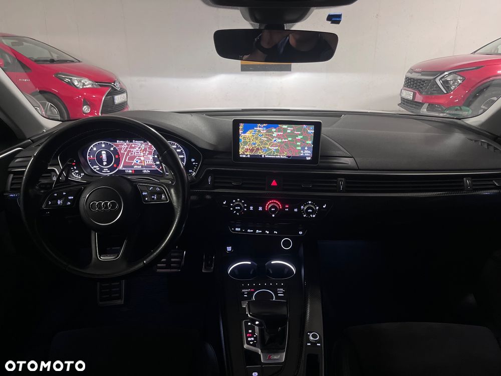 Audi A4 Avant - 11