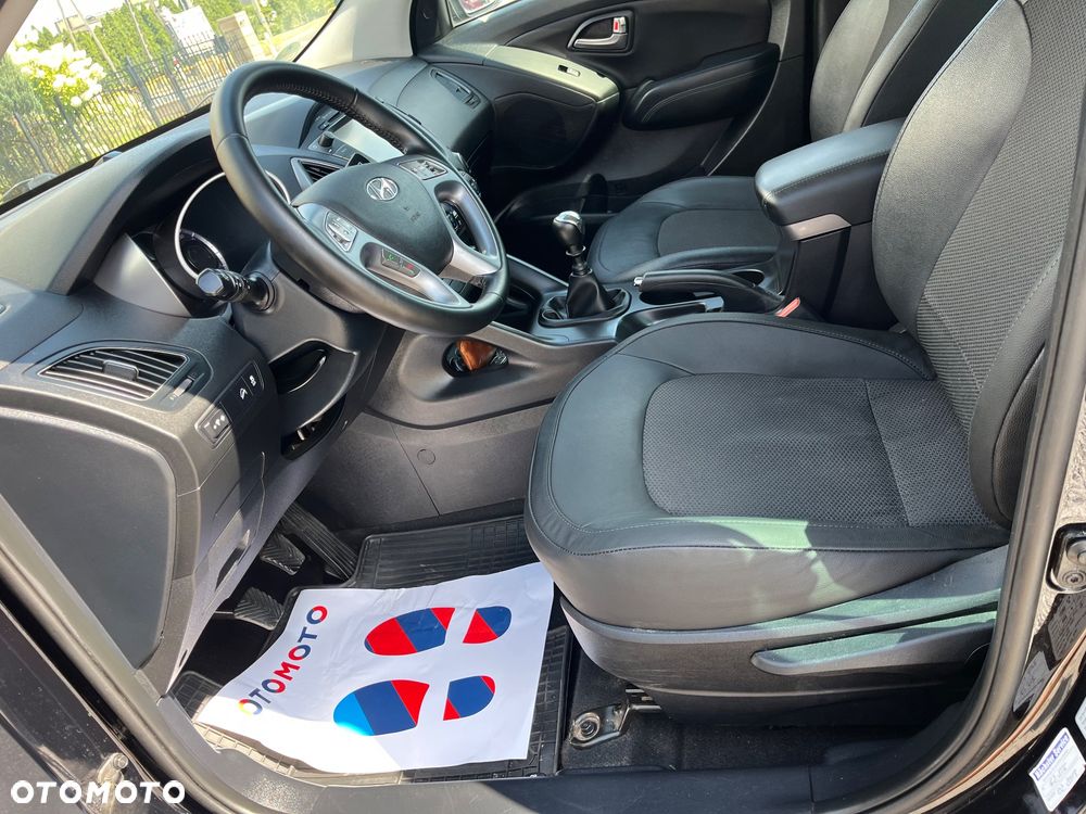 Hyundai ix35 1.7 CRDi 2WD Fifa World Cup Edition - 32