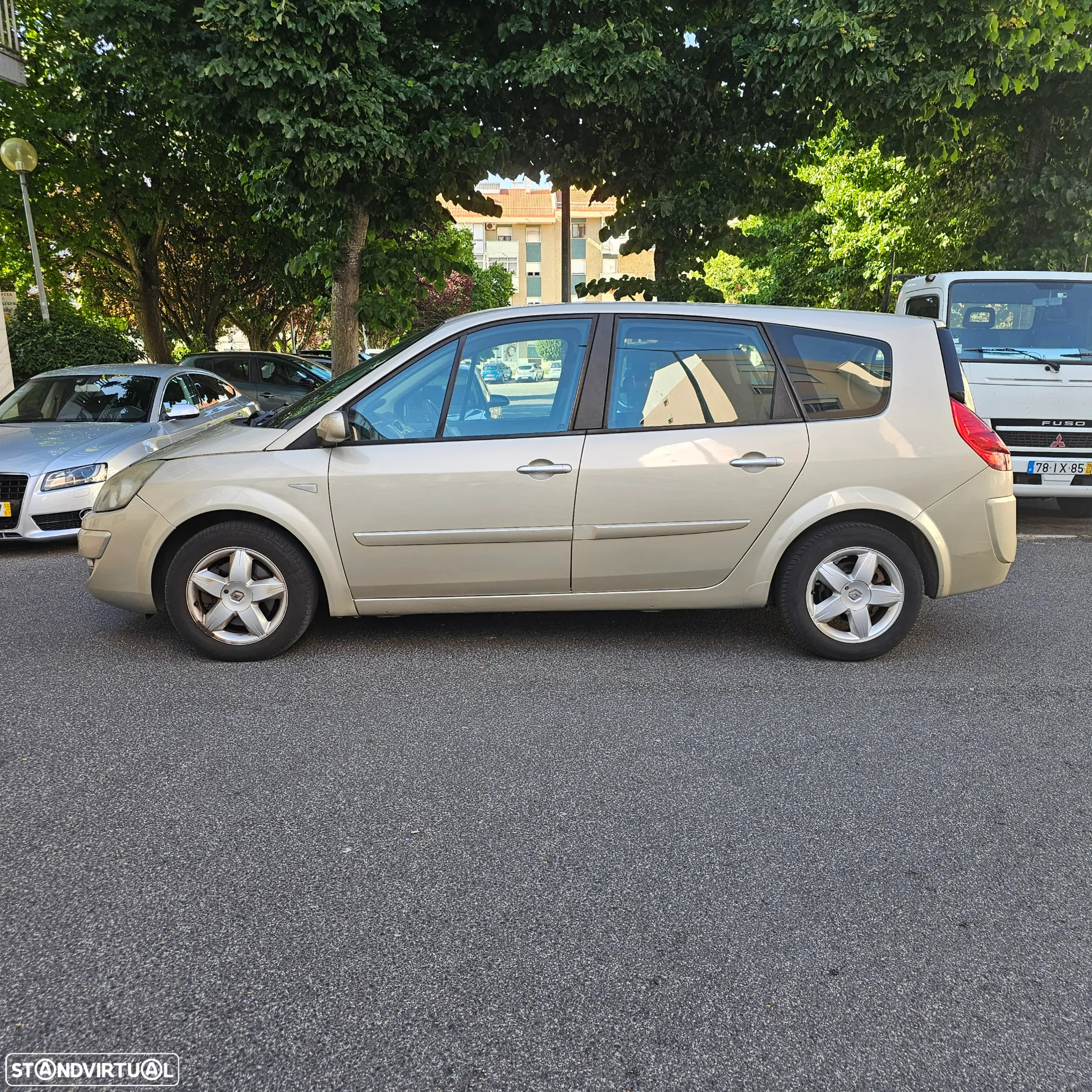 Renault Grand Scénic 1.5 dCi Luxe 7L - 11
