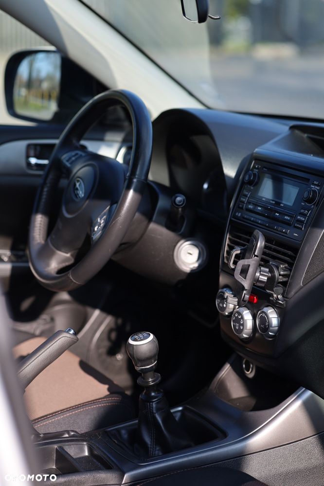 Subaru Impreza 2.0D XV - 10