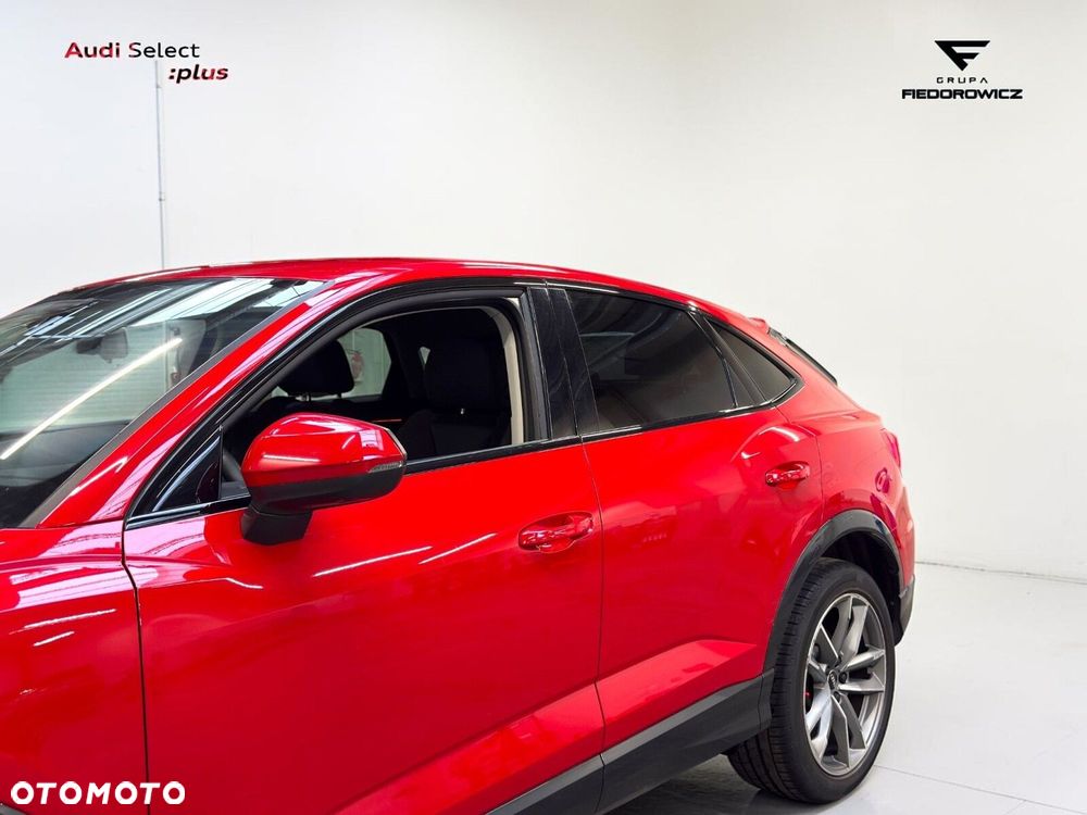 Audi Q3 Sportback - 11