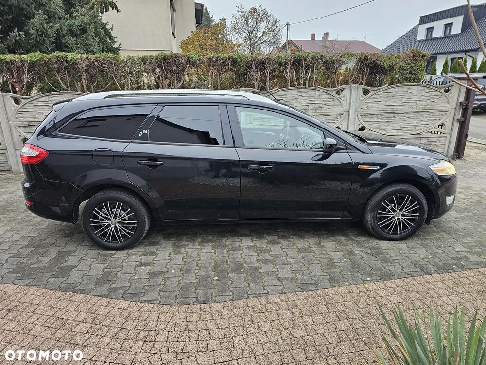 Ford Mondeo SW 2.0 Titanium - 1