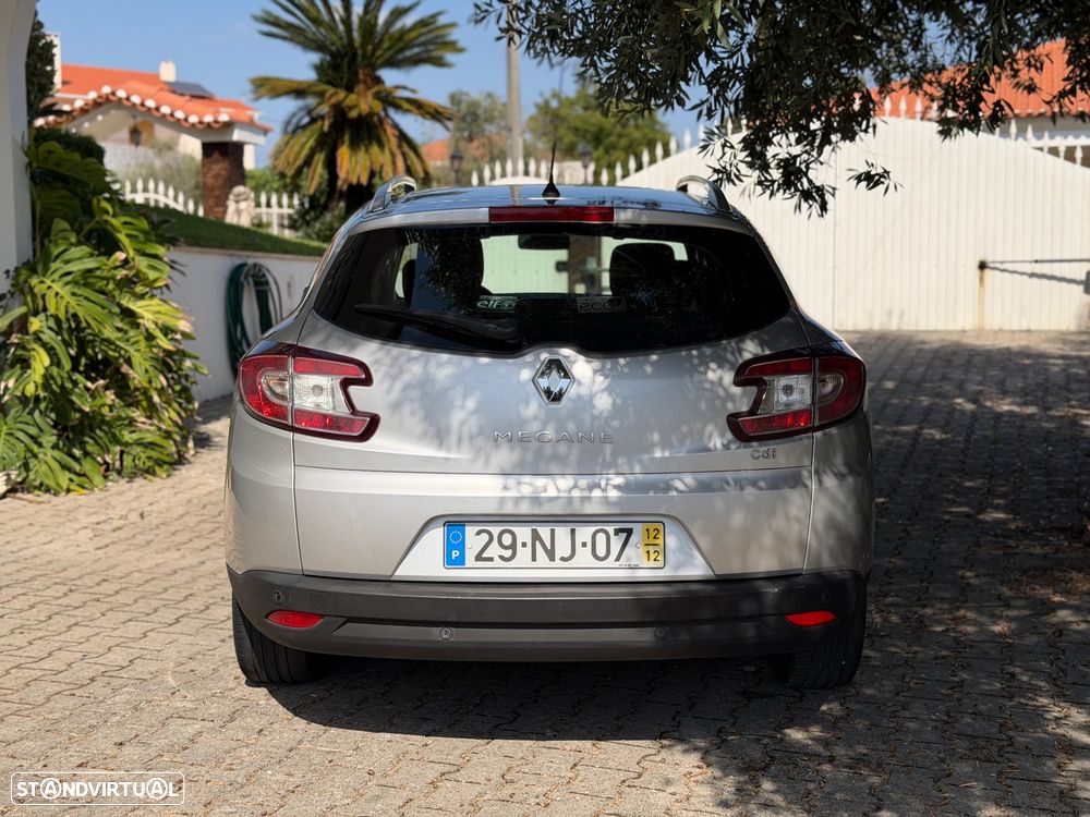 Renault Mégane Sport Tourer 1.5 dCi Dynamique - 12