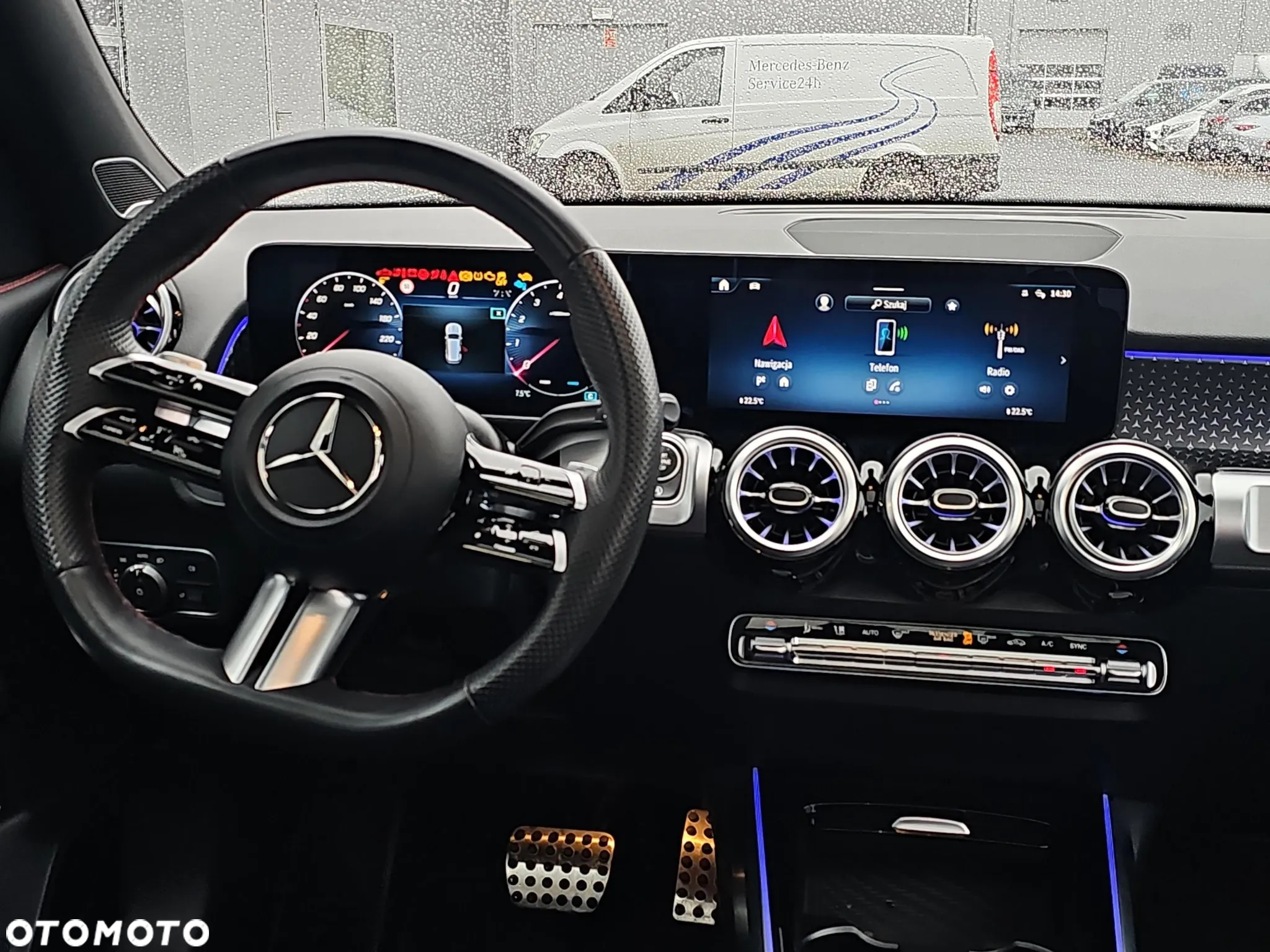 Mercedes-Benz GLB 200 7G-DCT AMG Line - 22