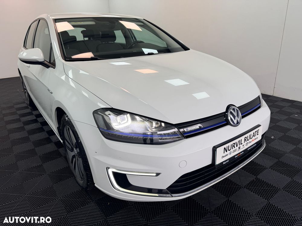 Volkswagen Golf - 18