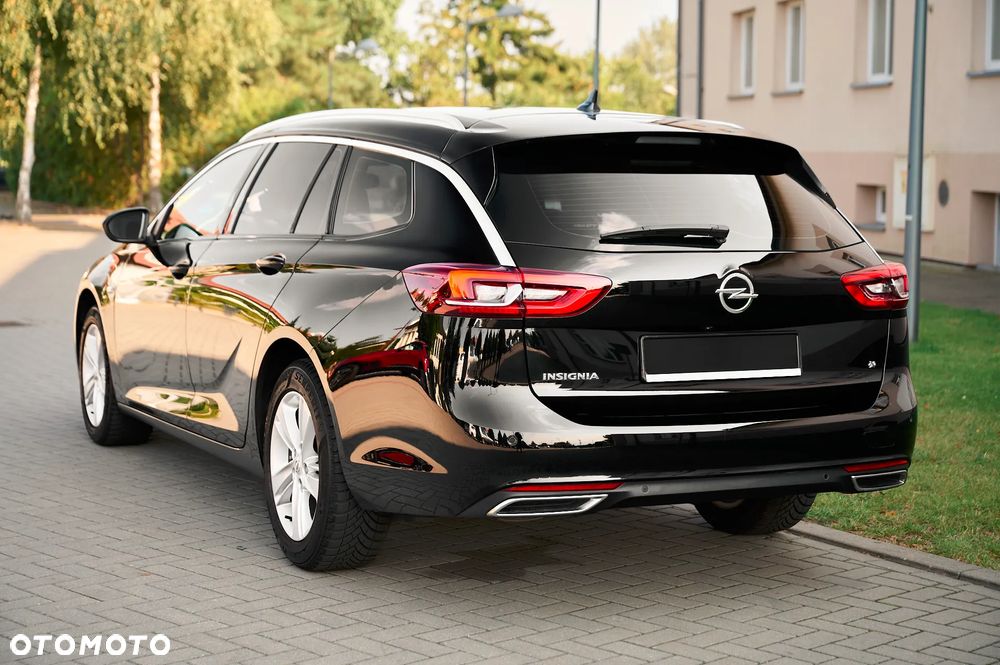 Opel Insignia 2.0 CDTI 4x4 Business Elegance S&S - 10