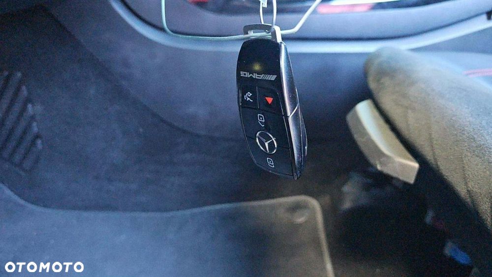 Mercedes-Benz Klasa A 35 AMG 4-Matic 7G-DCT - 12