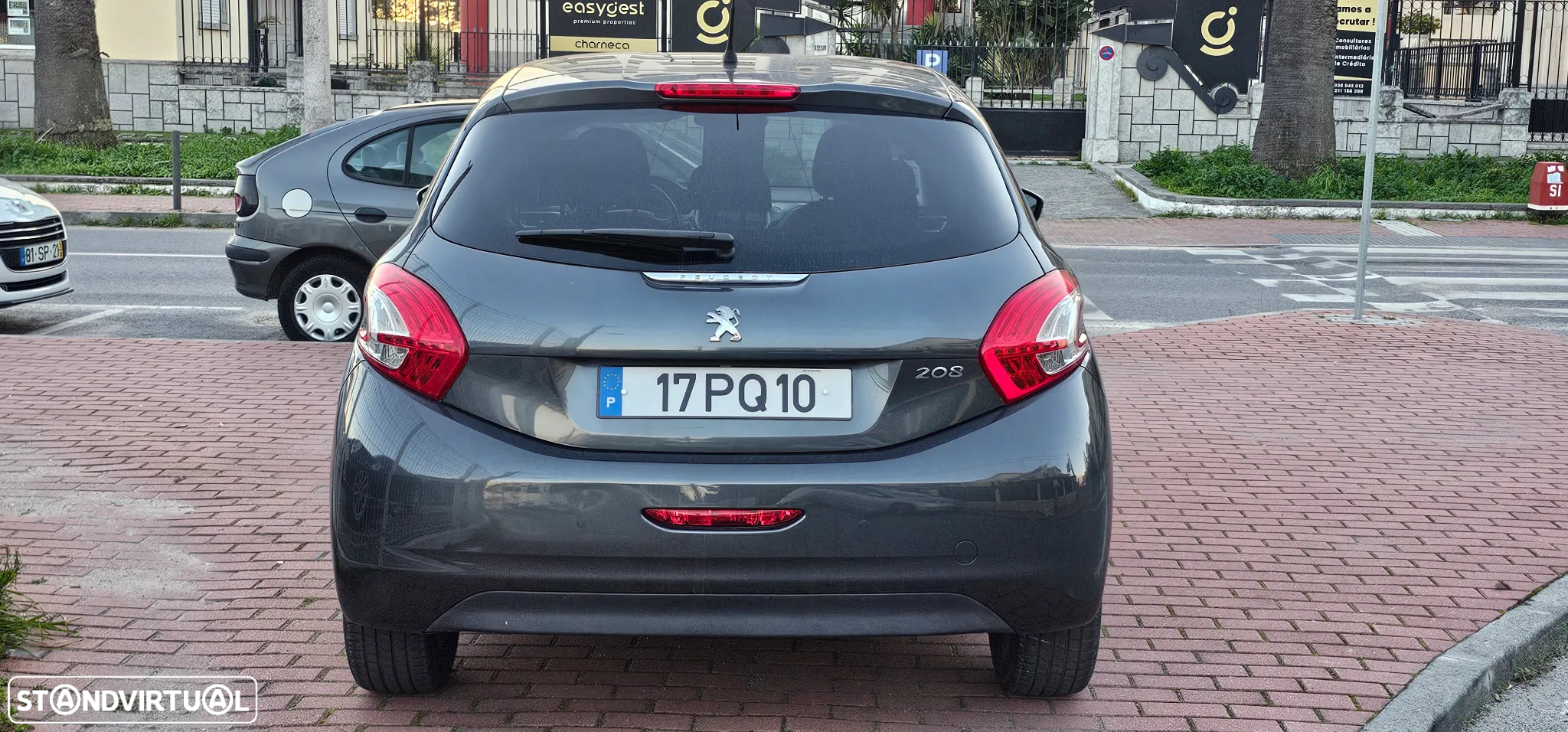 Peugeot 208 1.4 HDi SE Style - 19