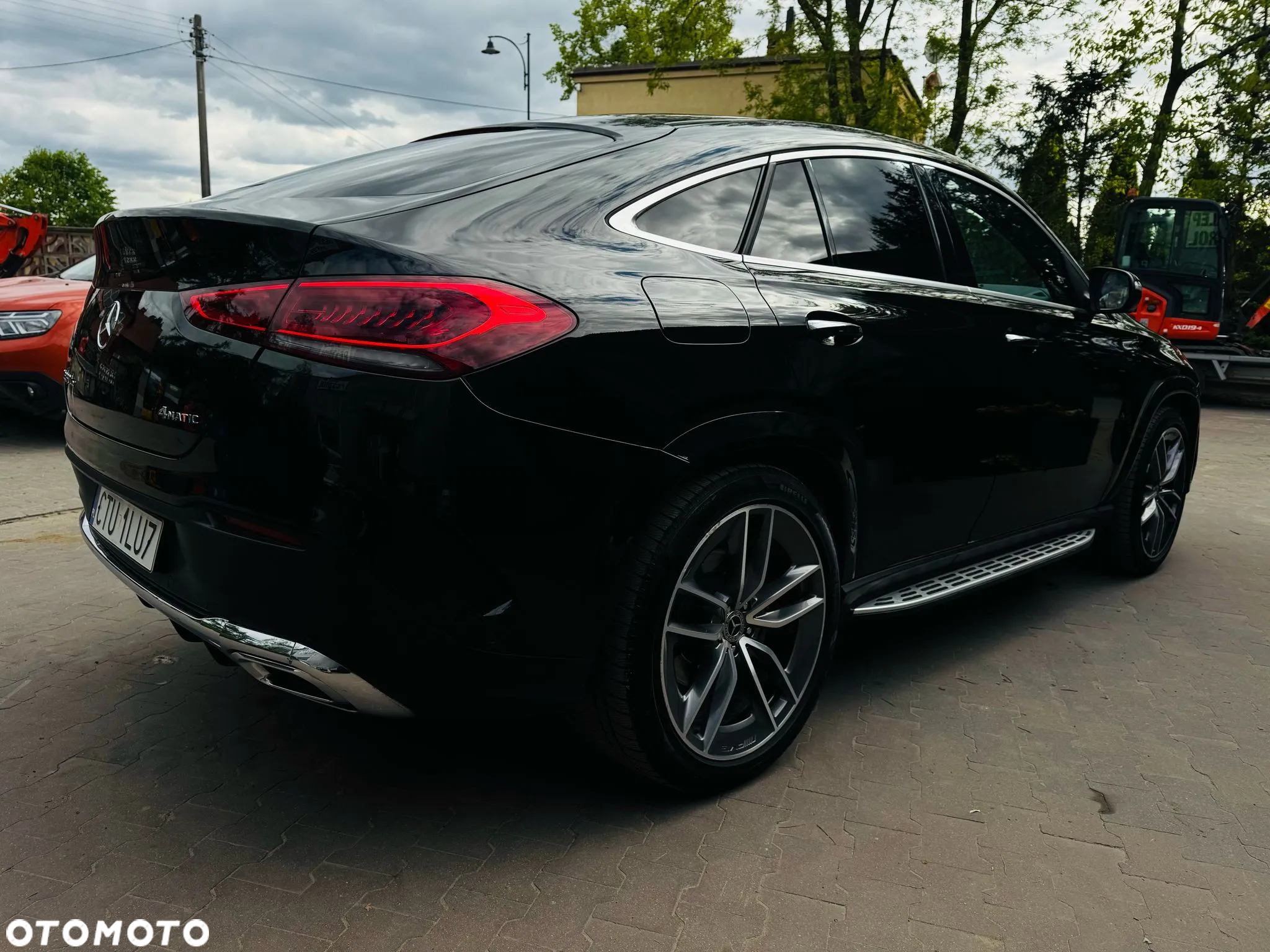 Mercedes-Benz GLE - 16