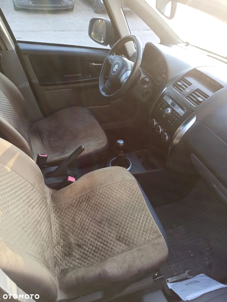 Suzuki SX4 1.6 GLX / Comfort - 6