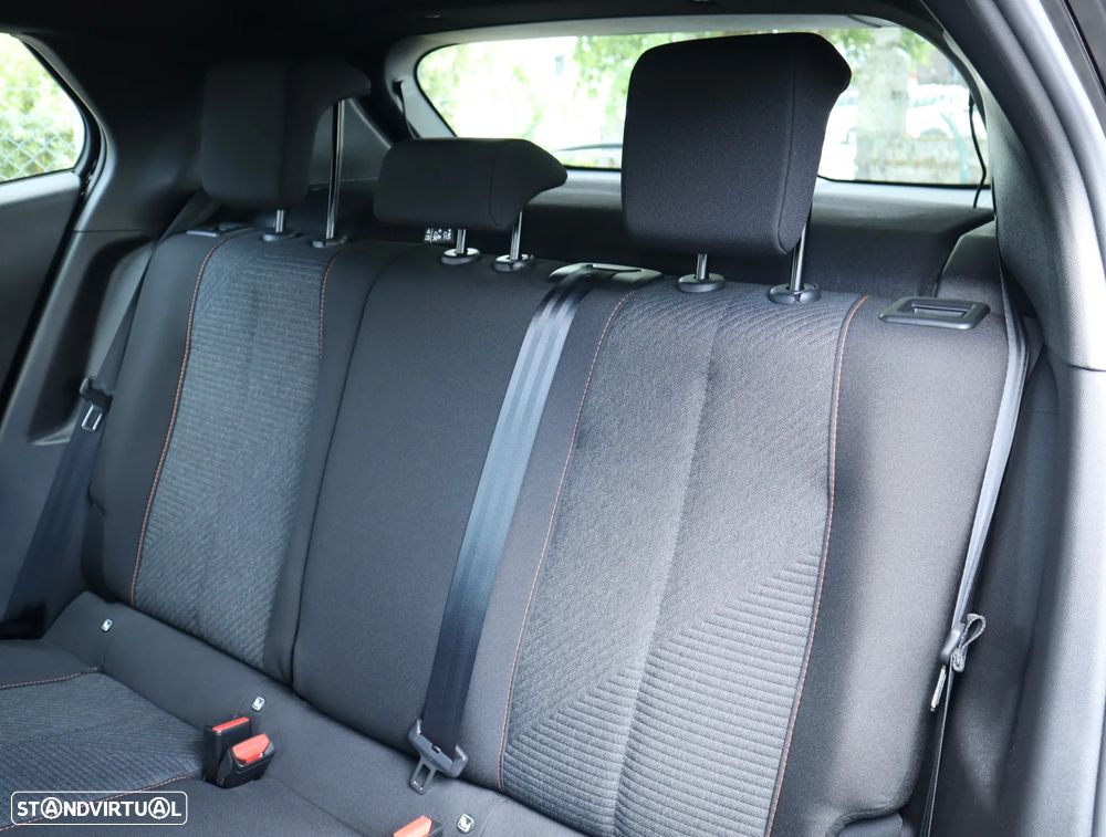 Peugeot 2008 1.2 PureTech Style - 25