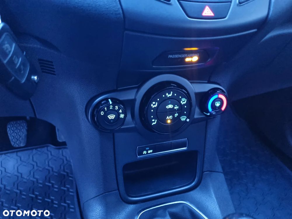 Ford Fiesta 1.0 Start-Stop Titanium - 11