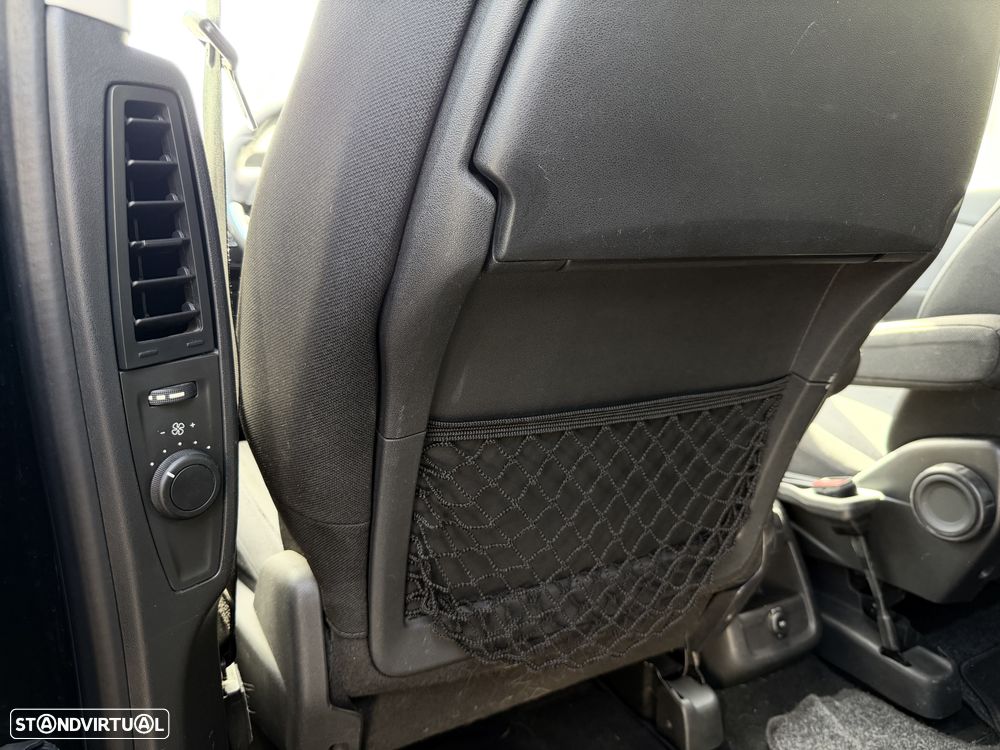 Citroën C4 Grand Picasso BlueHDi 120 SHINE - 17