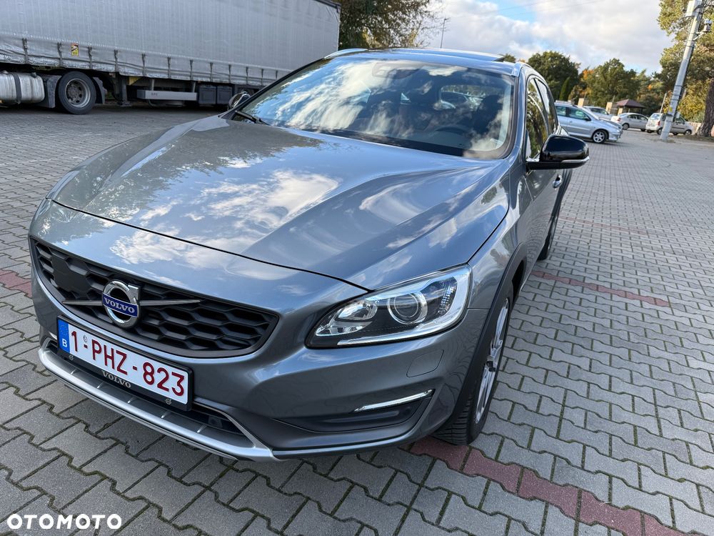Volvo V60 Cross Country D4 Drive-E Summum - 8