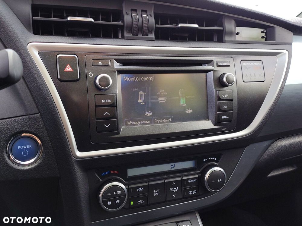 Toyota Auris Hybrid 135 Premium - 21
