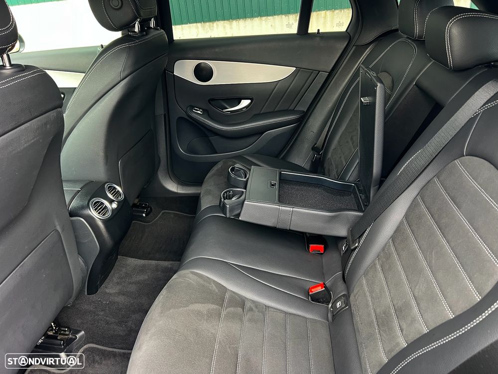 Mercedes-Benz GLC 300 de 4Matic 9G-TRONIC AMG Line Plus - 23