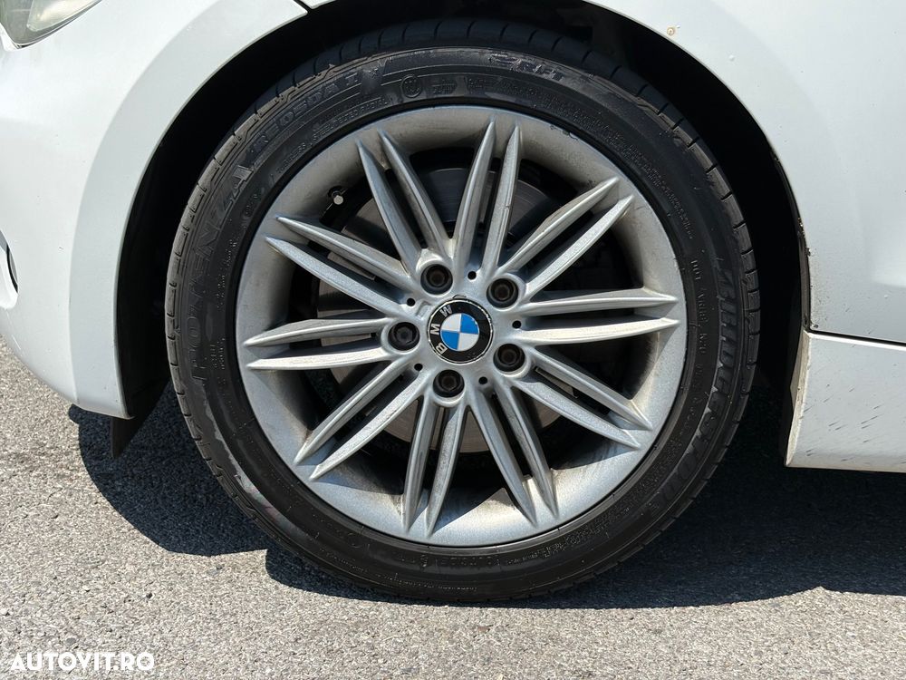 BMW Seria 1 123d DPF Aut. Edition Sport - 10