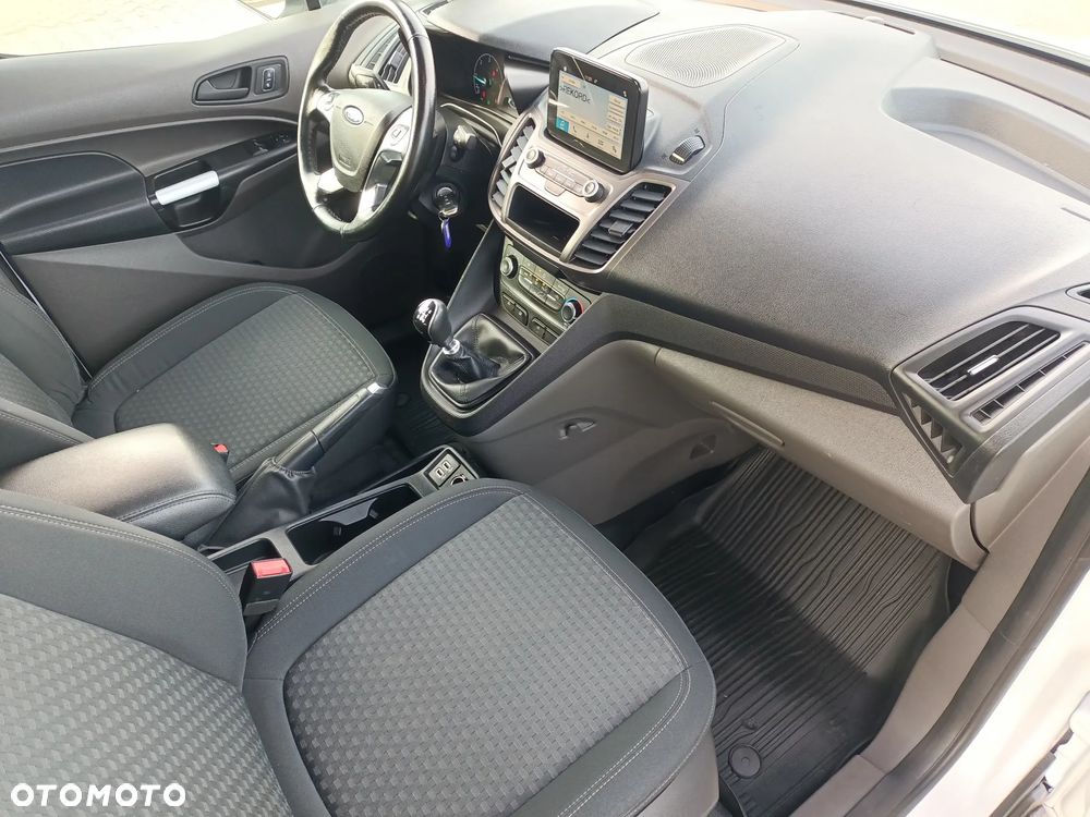 Ford CONNECT LONG 5-cio osobowy - 31