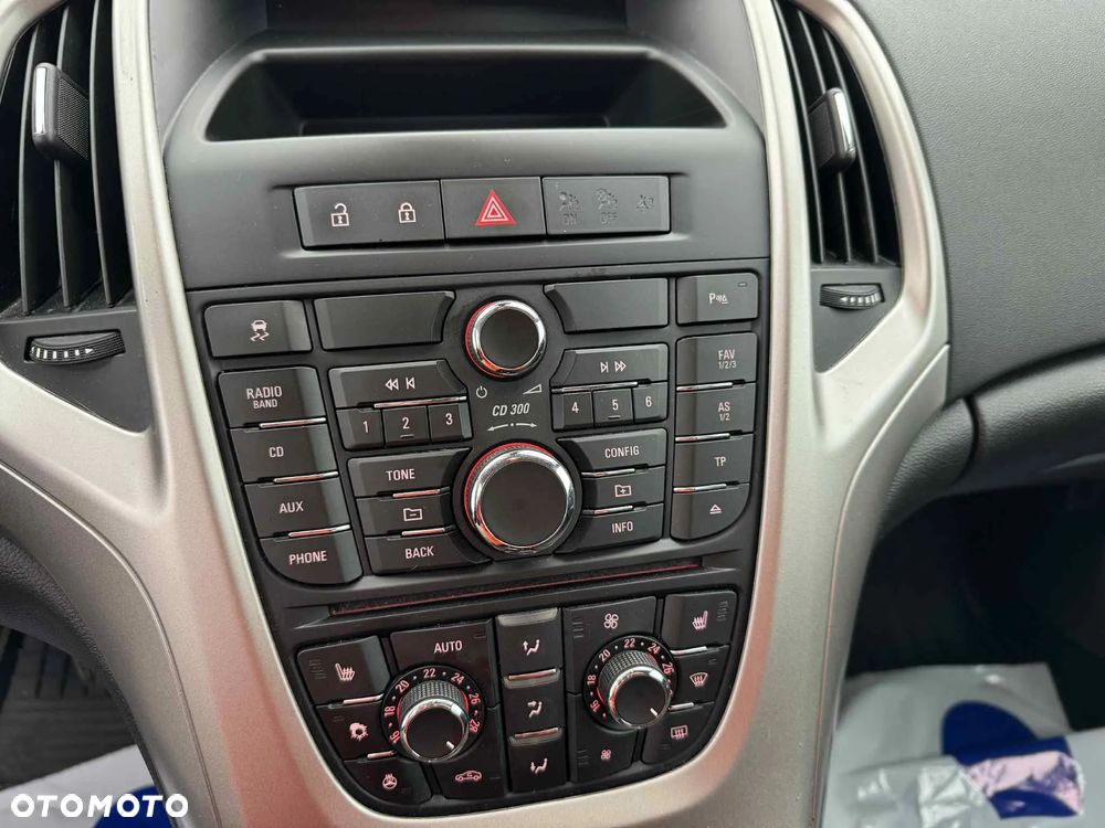 Opel Astra 1.7 CDTI Cosmo - 10