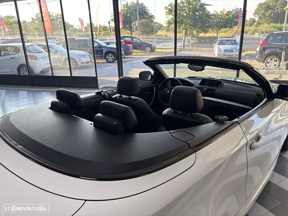 BMW 120 d Limited Edition Lifestyle c/ M Sport Pack - 27