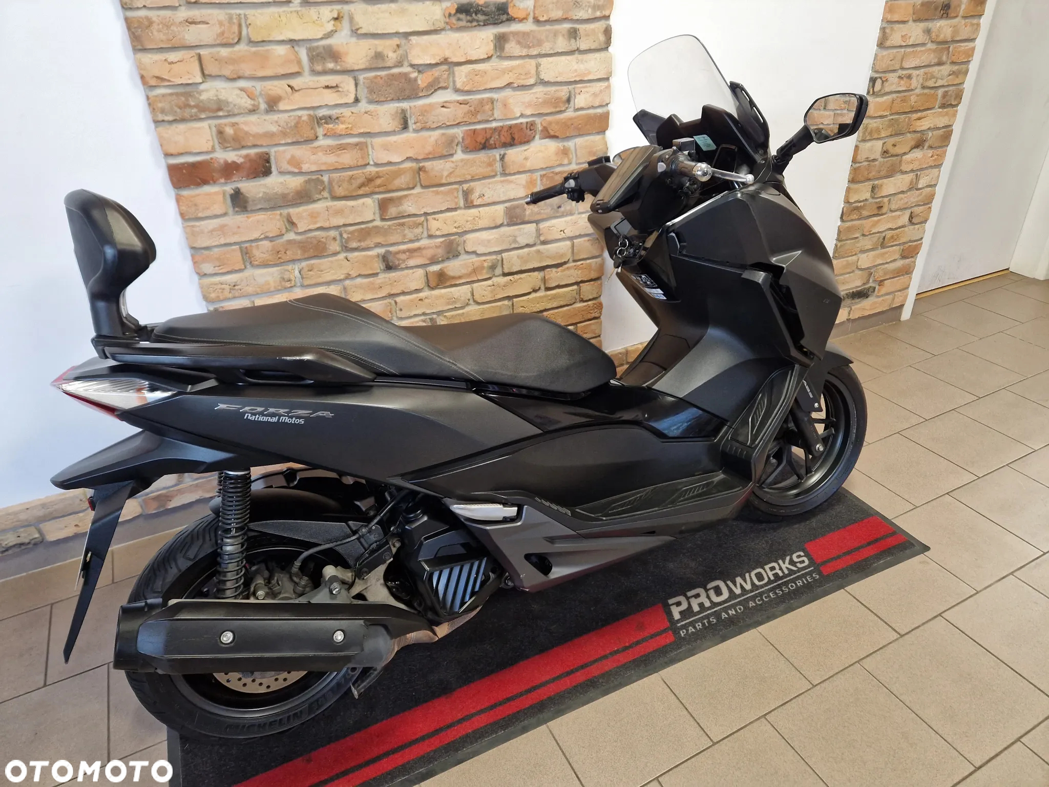 Honda NSS - 3
