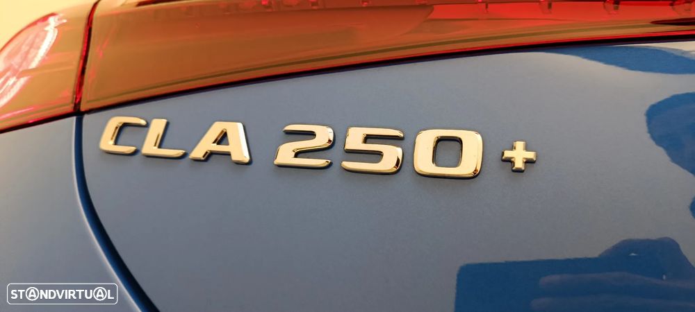 Mercedes-Benz CLA 250+ EQ - 26