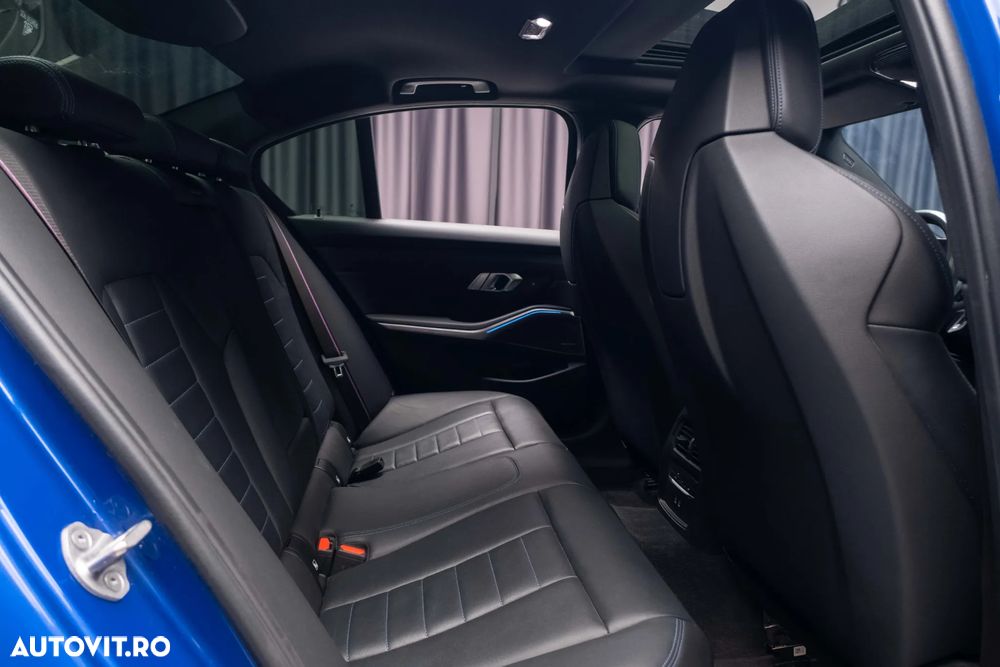 BMW Seria 3 330e xDrive AT PHEV - 12