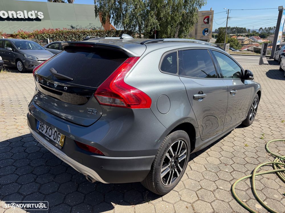 Volvo V40 D3 Momentum - 7