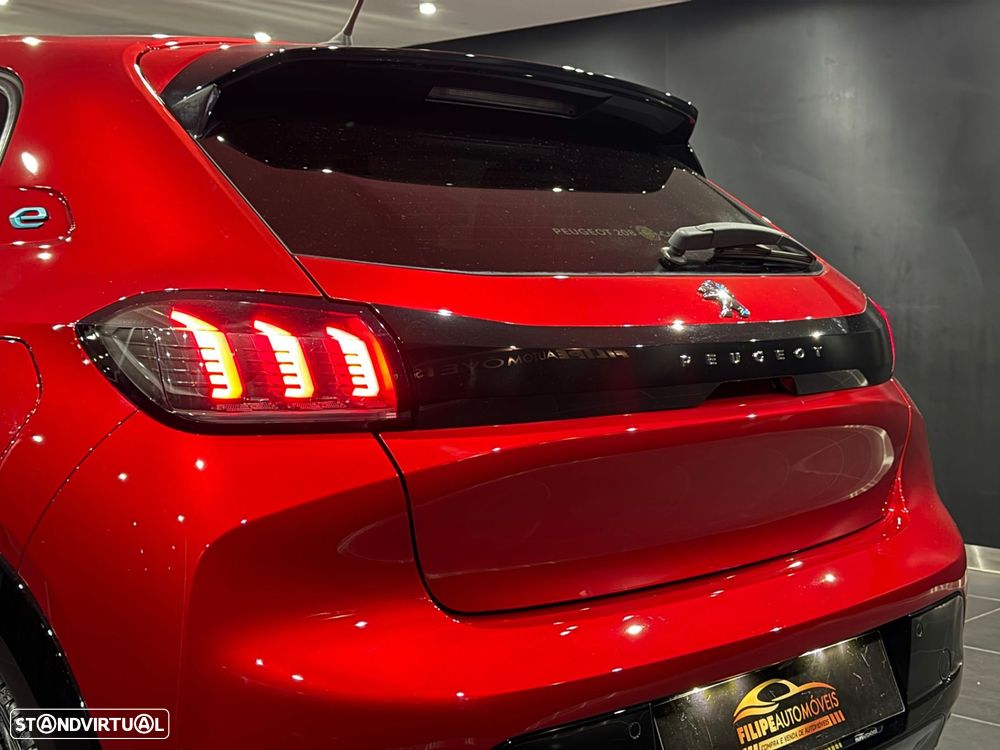 Peugeot e-208 50 kWh Allure - 13