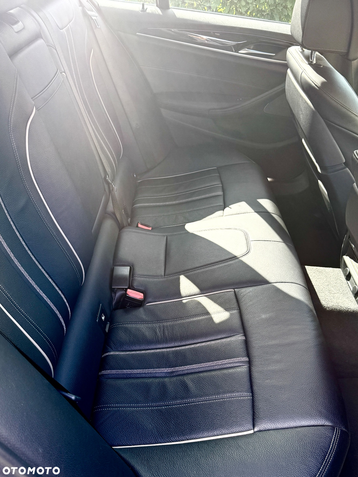 BMW Seria 5 520d Luxury Line - 14