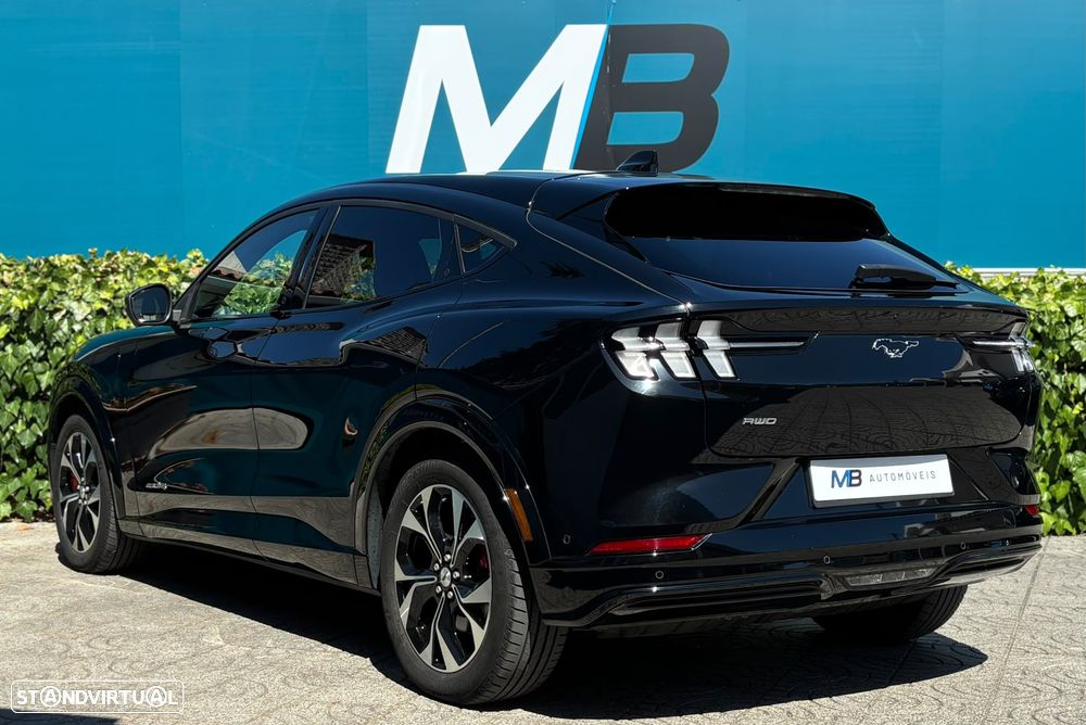 Ford Mustang Mach-E AWD PREMIUM - 41