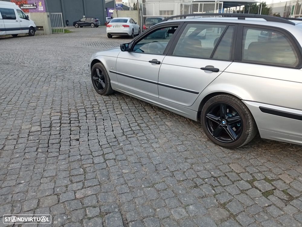 BMW 320 d Touring - 2