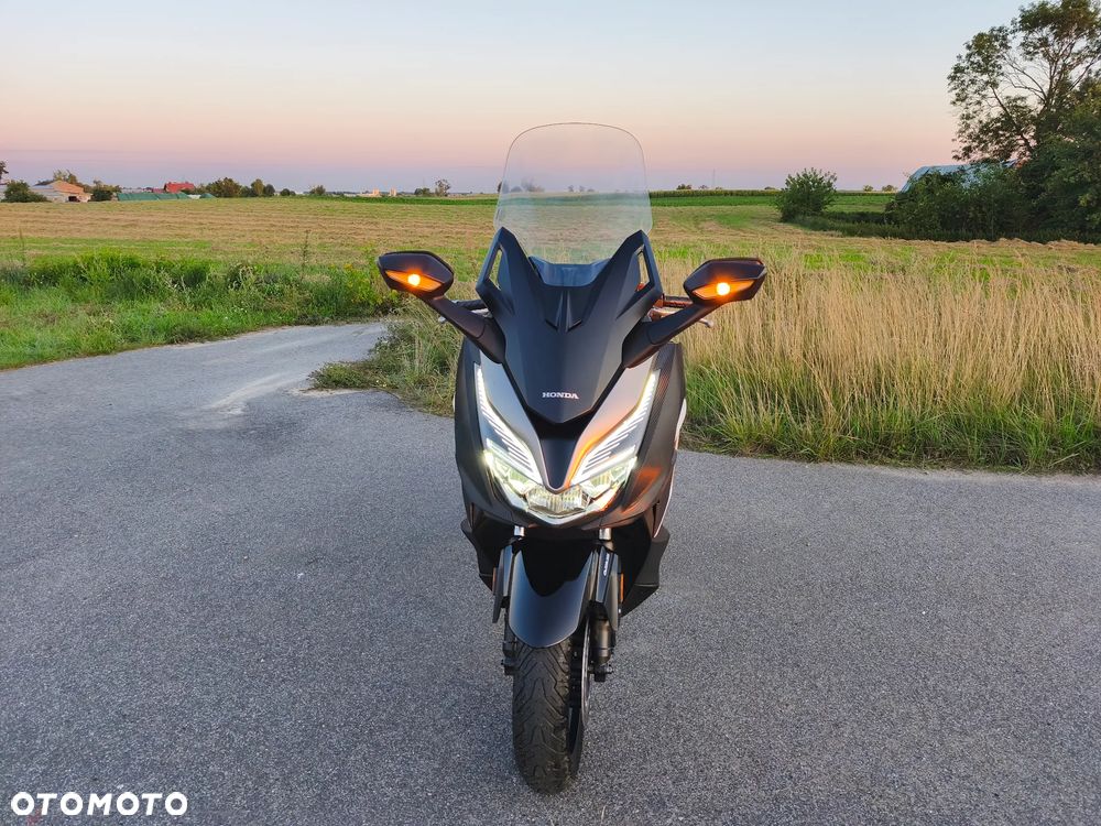 Honda NSS - 4