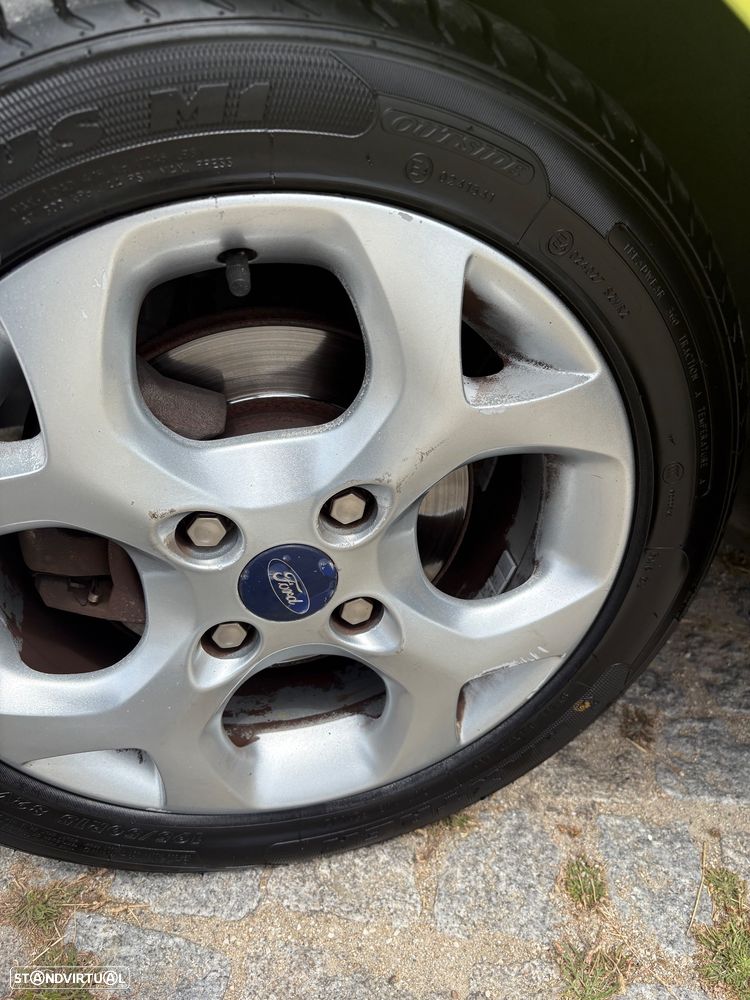 Ford Fiesta 1.4 TDCI Titanium - 30