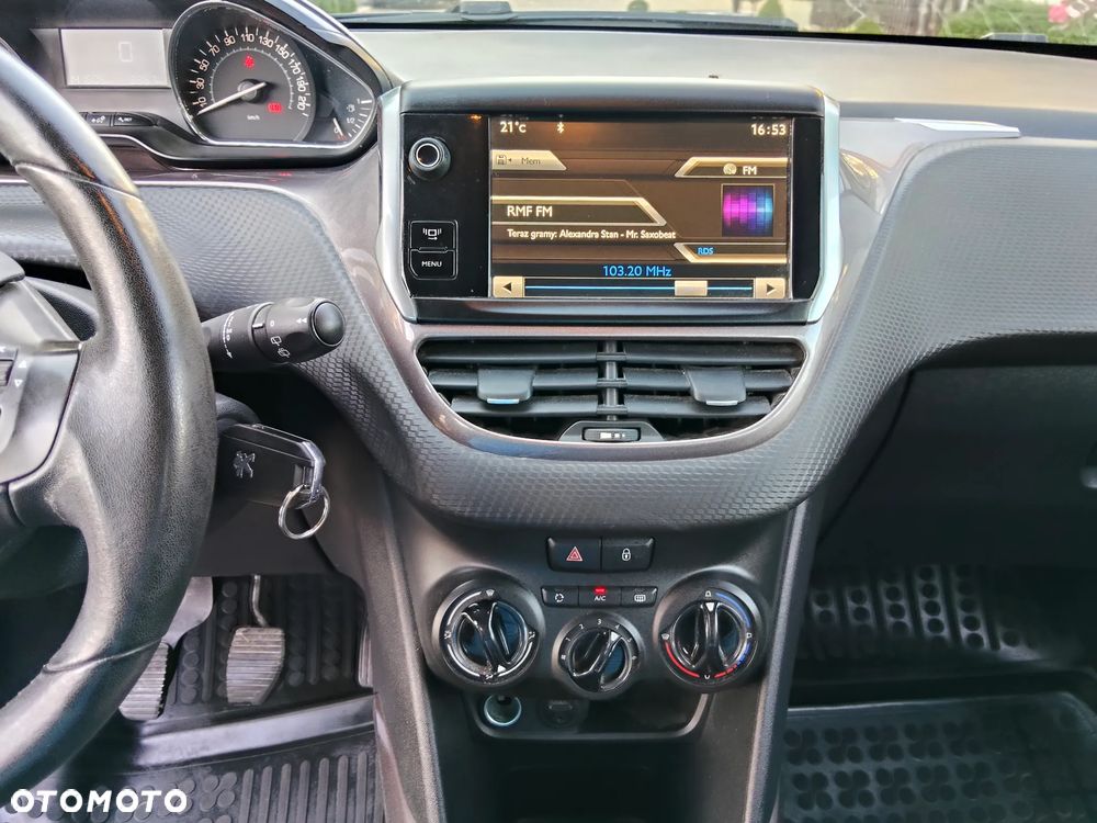 Peugeot 2008 e-HDi FAP 92 STOP & START Active - 26