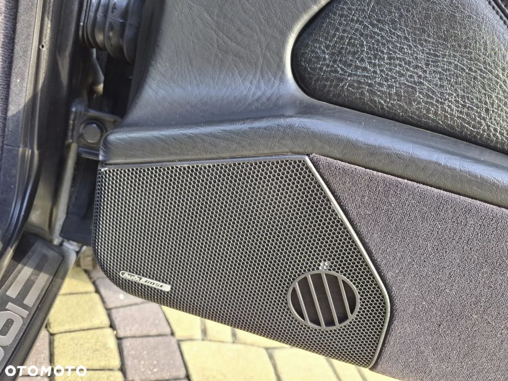 Audi V8 4.2 - 22