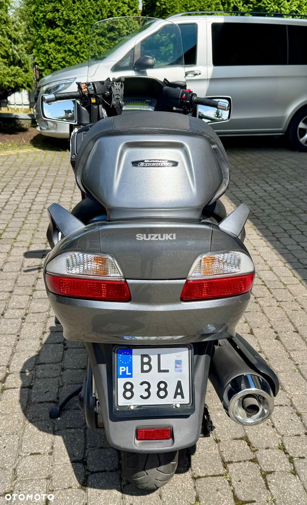 Suzuki Burgman - 4