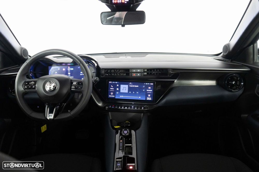Alfa Romeo Junior Elletrica 50 kWh Launch Edition - 20