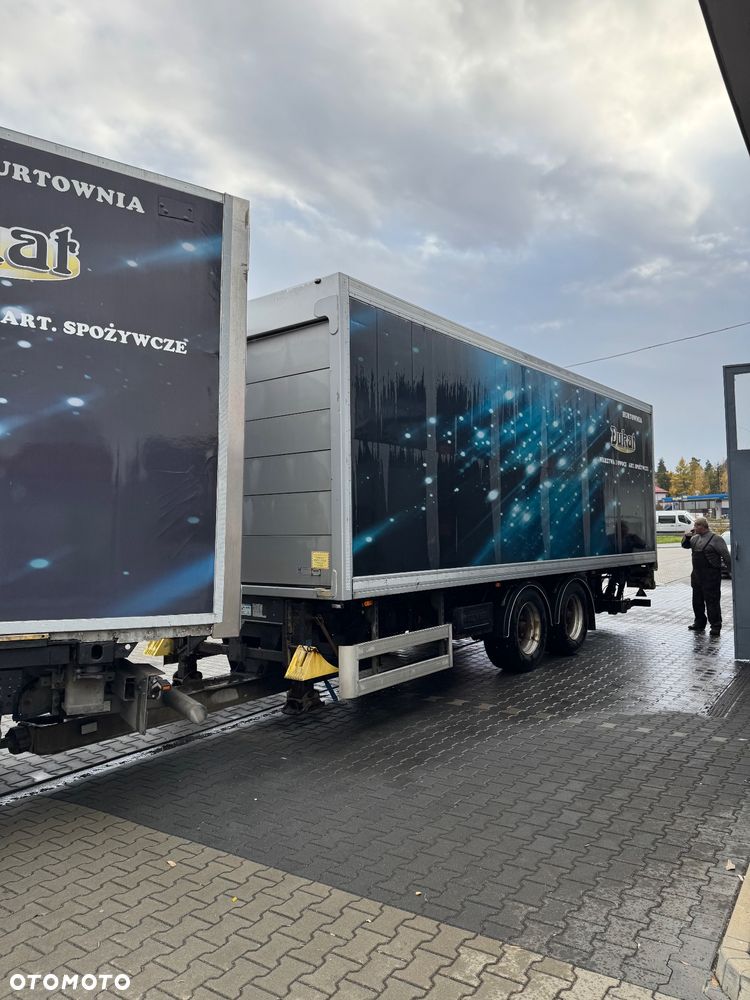 Mercedes-Benz Actros - 5