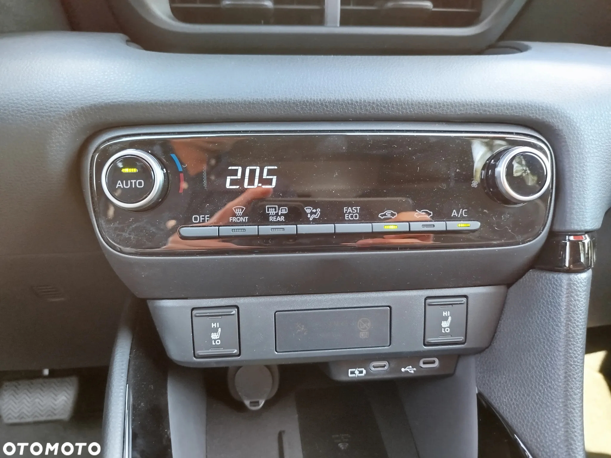 Toyota Yaris 1.5 Style CVT - 19