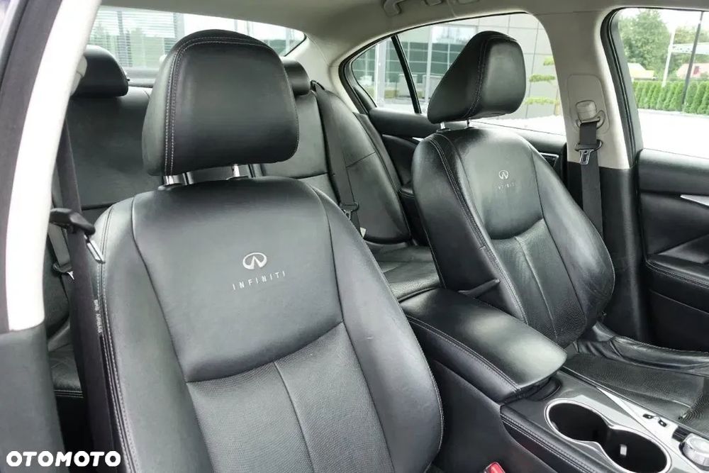 Infiniti Q50 2.2d Premium Executive - 22