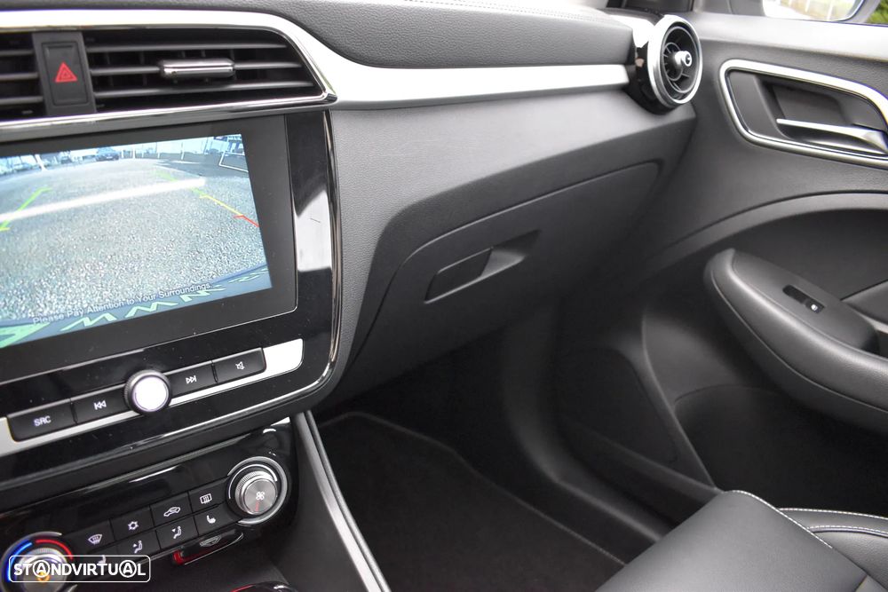 MG ZS EV 44.5 kWh Luxury - 8