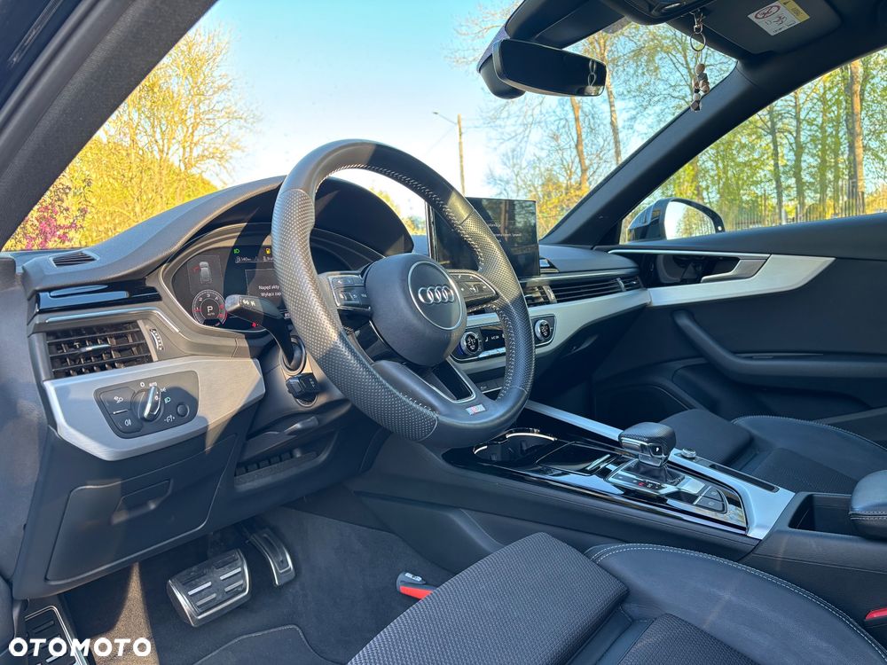 Audi A4 Avant 35 TDI mHEV S Line S tronic - 16
